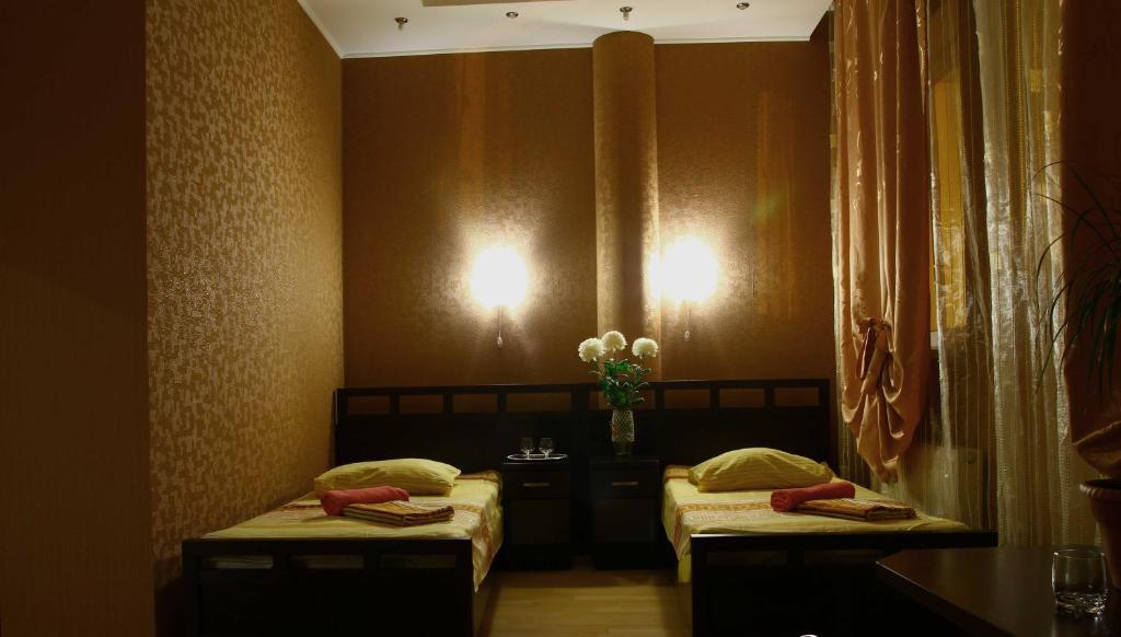 Hotel Miami Kharkiv Bagian luar foto