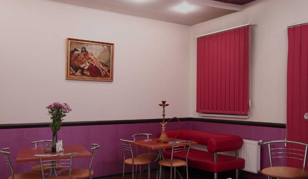 Hotel Miami Kharkiv Bagian luar foto