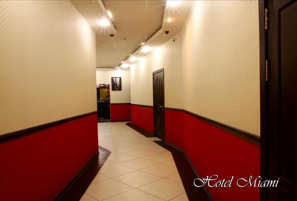 Hotel Miami Kharkiv Bagian luar foto
