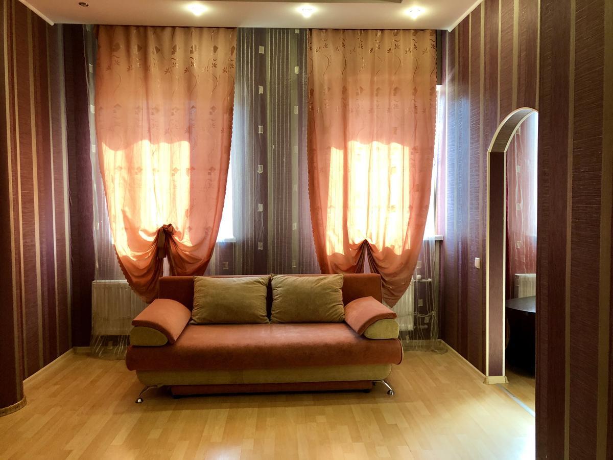 Hotel Miami Kharkiv Bagian luar foto
