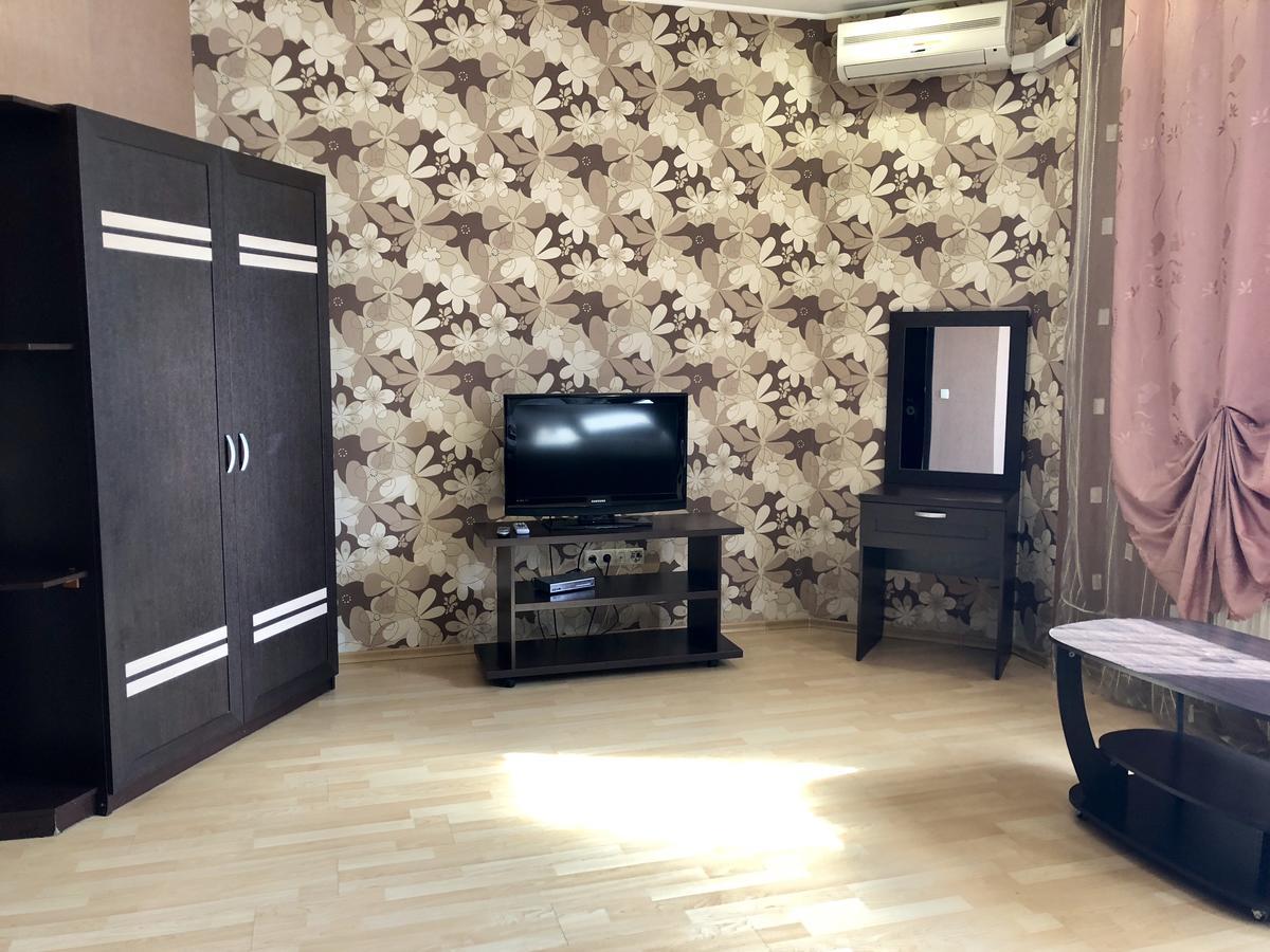 Hotel Miami Kharkiv Bagian luar foto