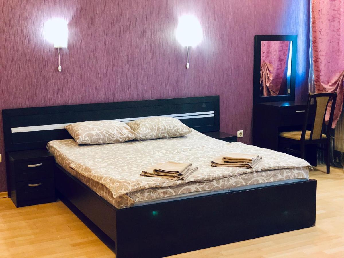 Hotel Miami Kharkiv Bagian luar foto