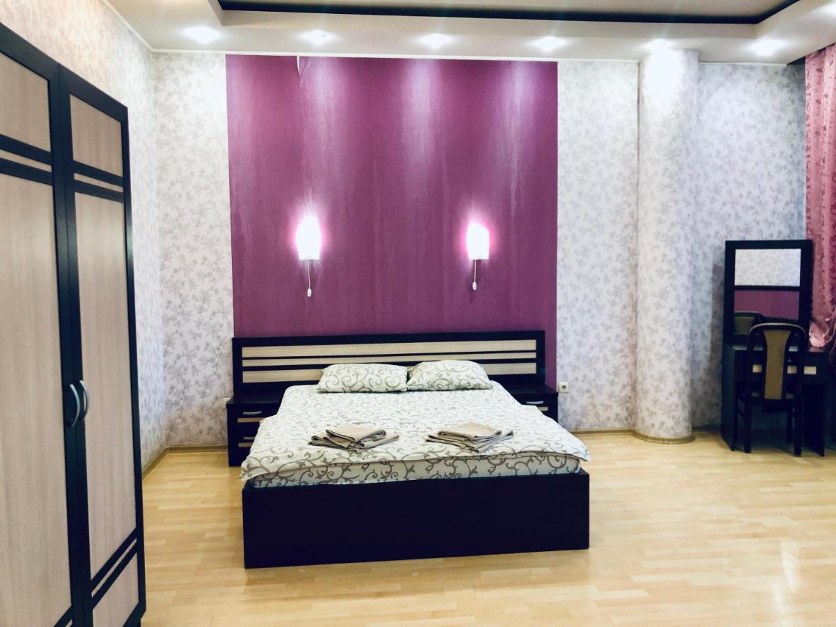Hotel Miami Kharkiv Bagian luar foto